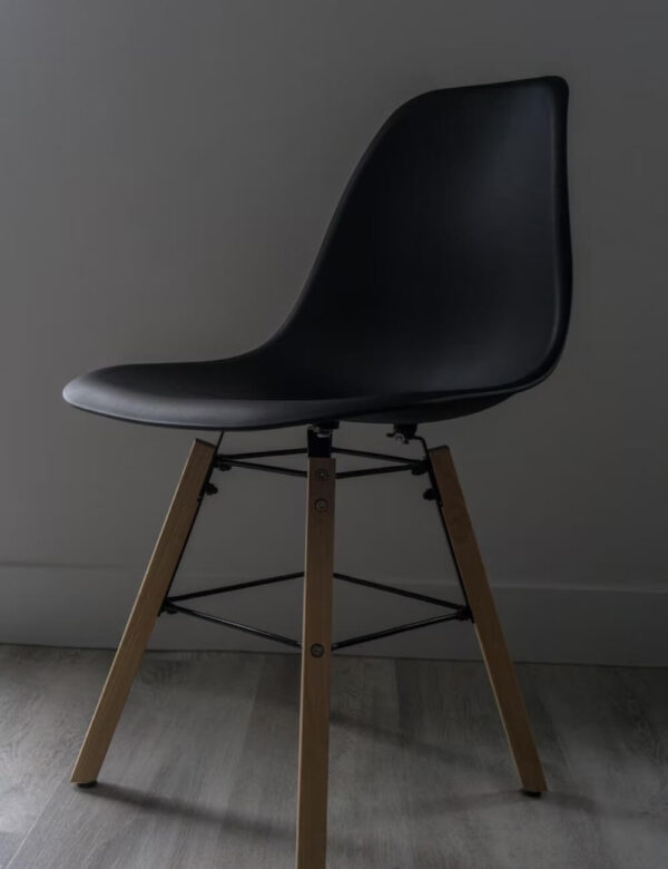 Demo - Modern style chair